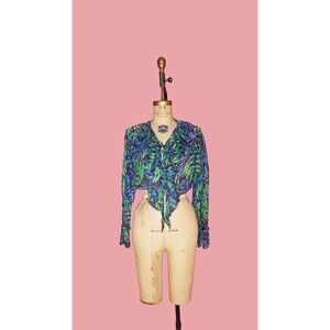 1980s-1990s FASHION PASSPORT Leaf Print Ruffle, Adjustable Tie Cropped Blouse. S